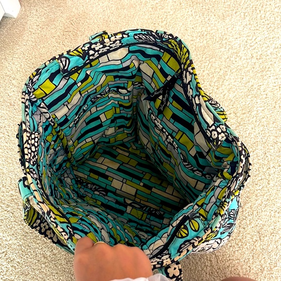 Vera Bradley Tote Bag - Picture 3 of 4